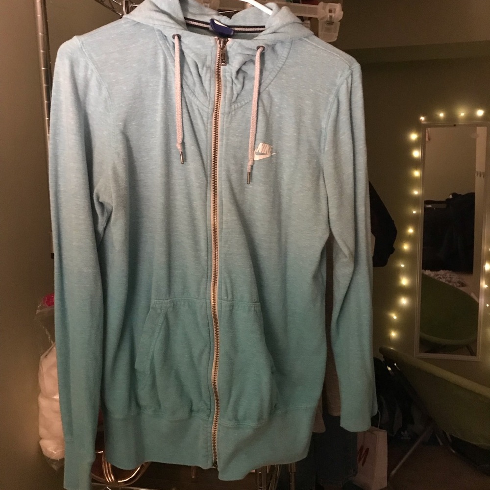 Nike jacket - Picture 2 of 4